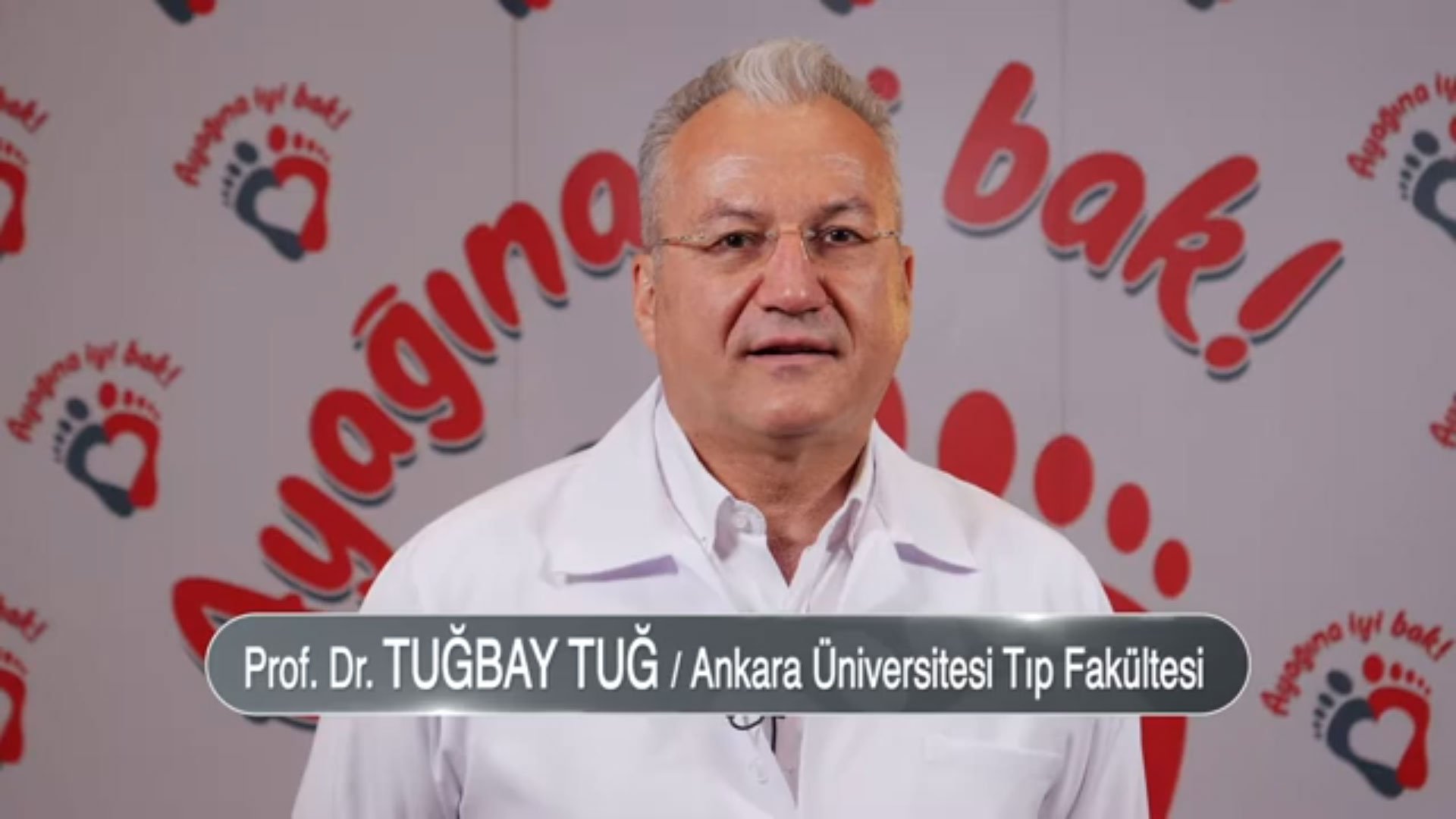 Diyabetik ayak tedavisinde cerrahi debridman işlemi nedir?